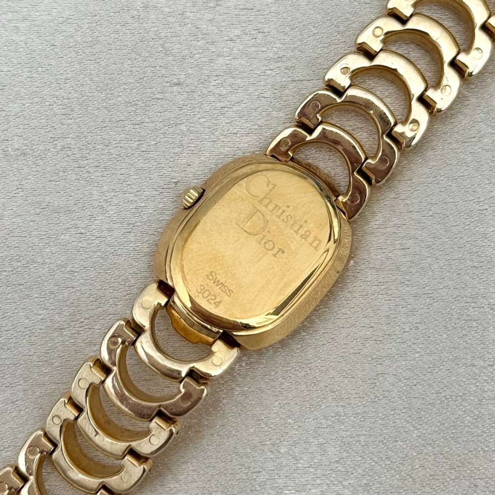 AUTHENTIC RARE VINTAGE DIOR GOLD WATCH - Picture 6 of 10